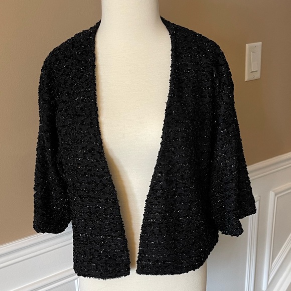 Black Metallic Boucle Cropped Jacket - Picture 2 of 16